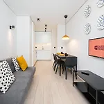 Guestready - Quental Wallpaper Near Marques Square *