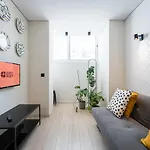 Guestready - Quental Wallpaper Near Marques Square Appartamento Oporto