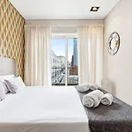 Guestready - Quental Wallpaper Near Marques Square Appartamento Oporto