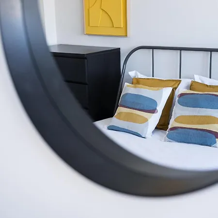 Guestready - Quental Wallpaper Near Marques Square *