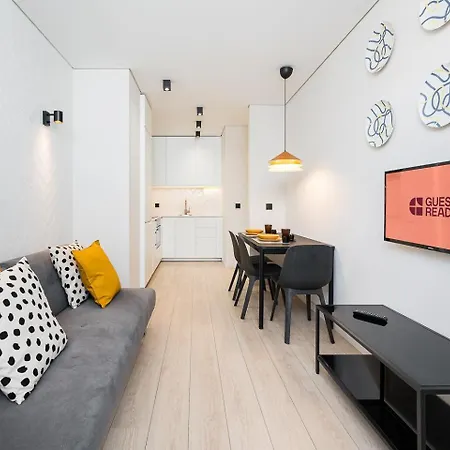 Guestready - Quental Wallpaper Near Marques Square *