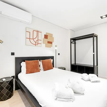 Guestready - Quental Wallpaper Near Marquês Square Apartamento *