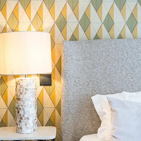 Guestready - Quental Wallpaper Near Marques Square بورتو