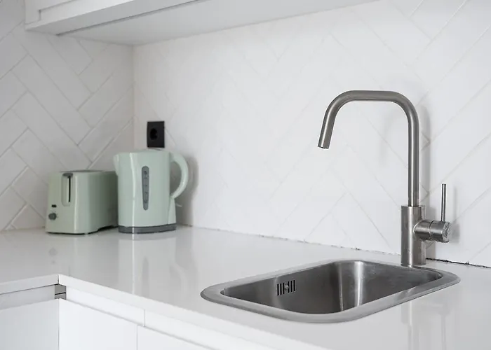 Guestready - Quental Wallpaper Near Marques Square Apartment Porto