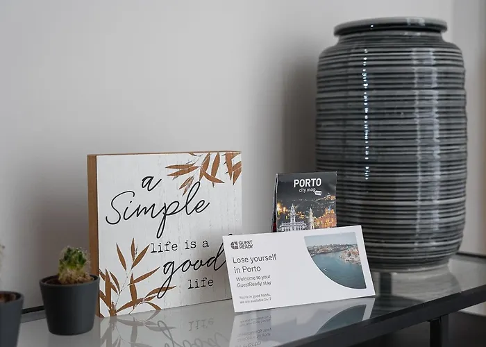 Guestready - Quental Wallpaper Near Marquês Square