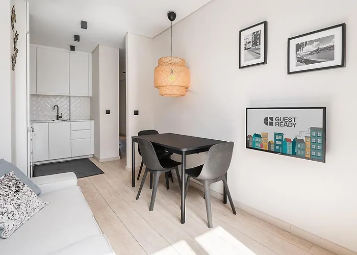 Guestready - Quental Wallpaper Near Marquês Square