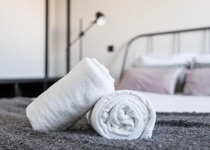 Guestready - Quental Wallpaper Near Marques Square Διαμέρισμα *