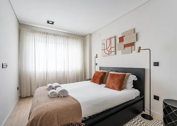 Guestready - Quental Wallpaper Near Marques Square Apartment