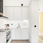 Guestready - Quental Wallpaper Near Marques Square Oporto