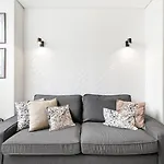 Apartamento Guestready - Quental Wallpaper Near Marques Square *