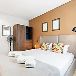 Guestready - Quental Wallpaper Near Marques Square Apartamento