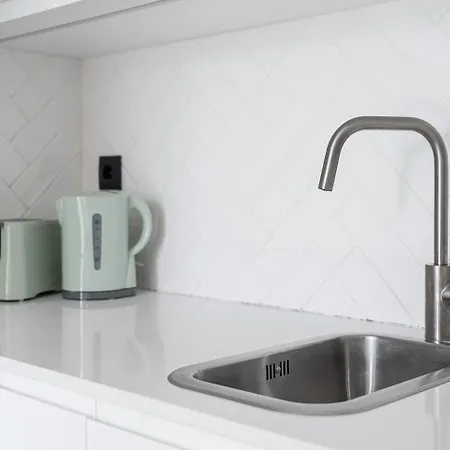 Guestready - Quental Wallpaper Near Marques Square Apartment Porto