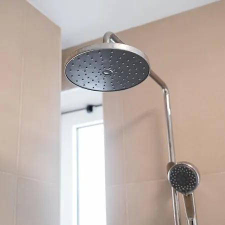 Guestready - Quental Wallpaper Near Marques Square Apartment *