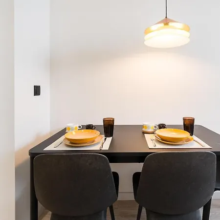 Apartament Guestready - Quental Wallpaper Near Marques Square *
