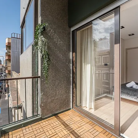 Apartman Guestready - Quental Wallpaper Near Marques Square *