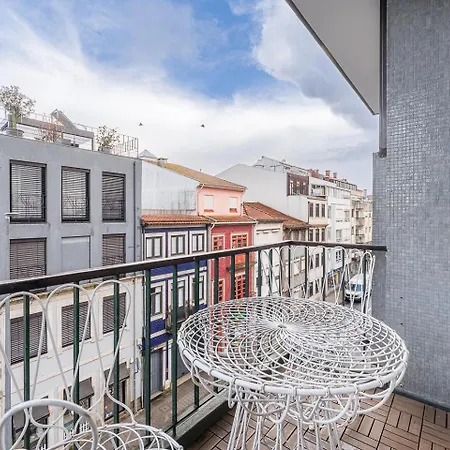 Guestready - Quental Wallpaper Near Marquês Square