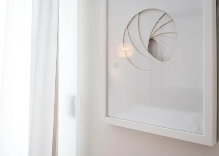 Guestready - Quental Wallpaper Near Marquês Square Appartement