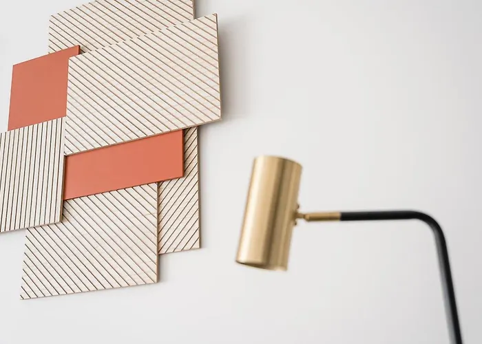 Guestready - Quental Wallpaper Near Marquês Square * Oporto