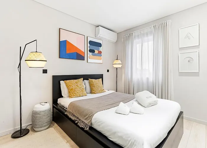 Guestready - Quental Wallpaper Near Marquês Square *