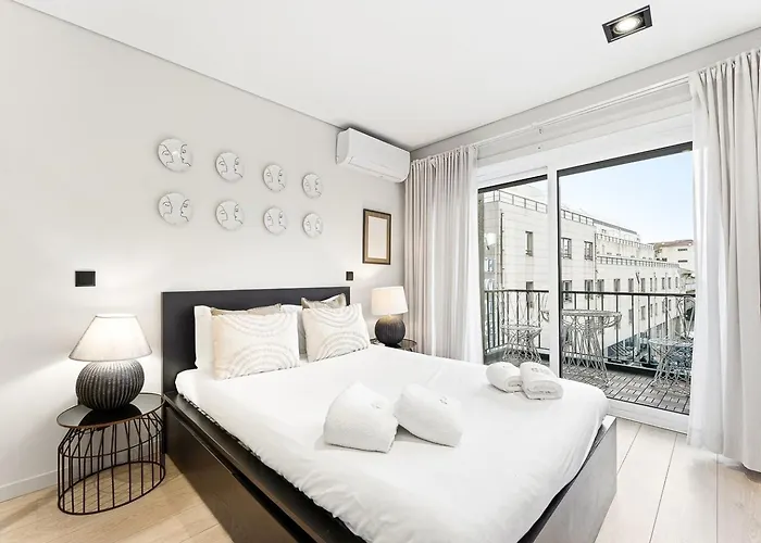 Guestready - Quental Wallpaper Near Marquês Square Appartement